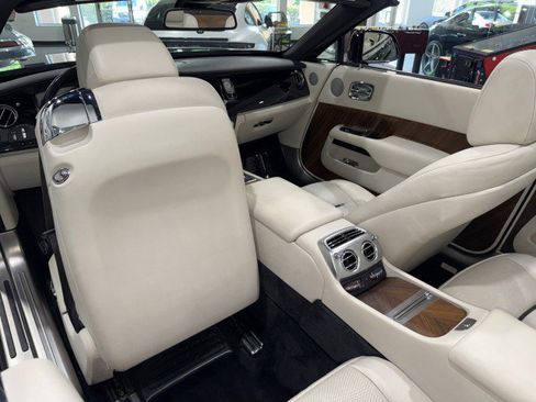 Used 2017 Rolls-Royce Dawn Premium Pkg $350K MSRP image 59