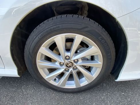 Used 2024 Toyota Camry LE image 20