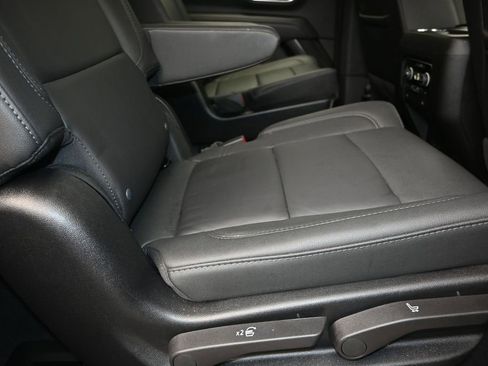 Used 2024 Chevrolet Tahoe Z71 w/ Luxury Package AWD/4WD image 22