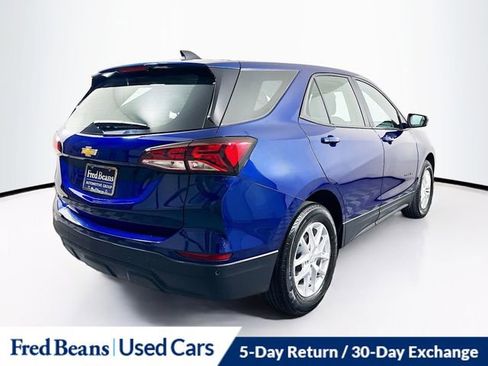 Used 2023 Chevrolet Equinox LS w/ Driver Confidence II Package image 8