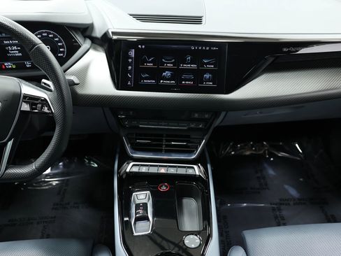 Used 2024 Audi e-tron GT Premium Plus w/ Performance Package image 28