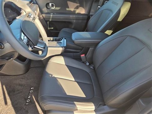 New 2026 Hyundai Ioniq 5 SEL image 13