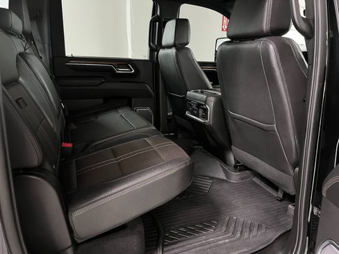 Used 2024 Chevrolet Silverado 3500 High Country w/ High Country Premium Package AWD/4WD image 29