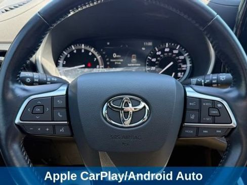 Used 2021 Toyota Highlander XSE AWD/4WD image 14