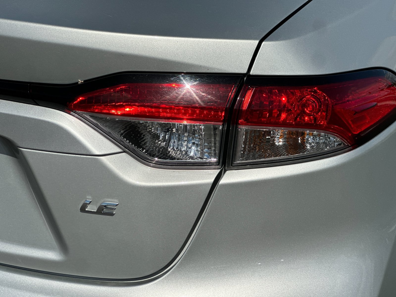 Used 2024 Toyota Corolla LE FWD image 22
