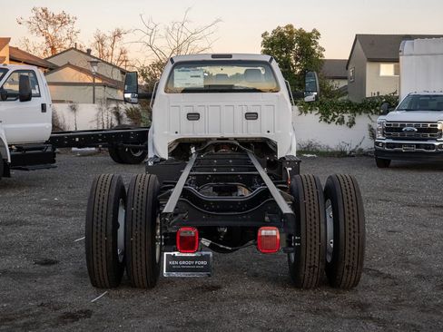 New 2025 Ford F650 2WD Regular Cab Super Duty image 6
