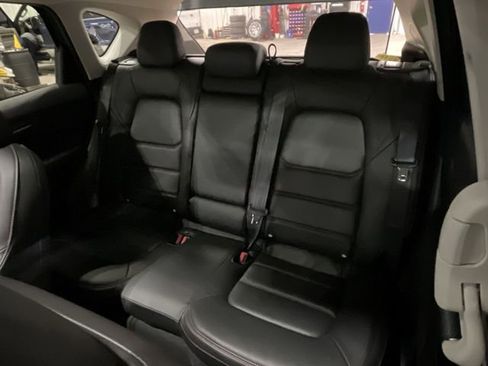 New 2025 MAZDA CX-5 Carbon Edition image 28