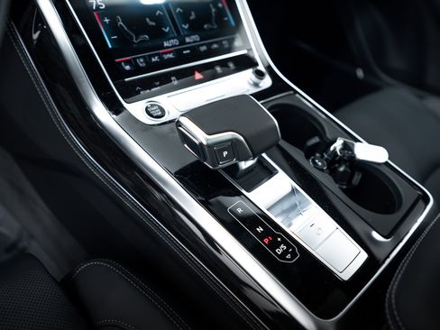 New 2026 Audi Q7 3.0T Prestige image 14