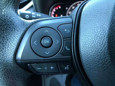 Used 2023 Toyota RAV4 LE image 26