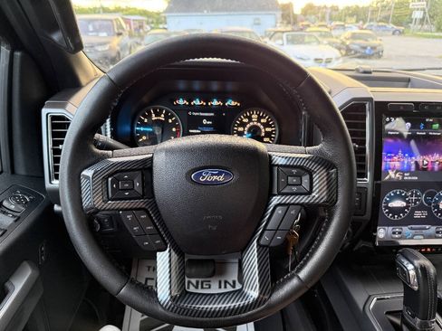 Used 2016 Ford F150 XLT w/ Equipment Group 302A Luxury AWD/4WD image 22
