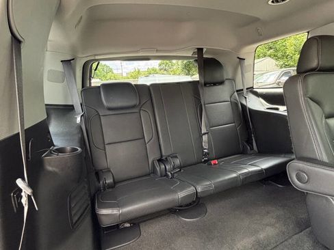 Used 2018 GMC Yukon Denali w/ Open Road Package AWD/4WD image 19