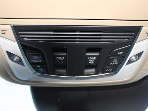 Certified 2023 Acura RDX Premium image 27