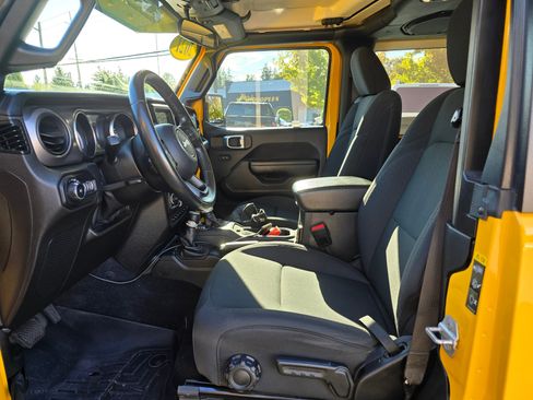 Used 2021 Jeep Wrangler Sport S image 15