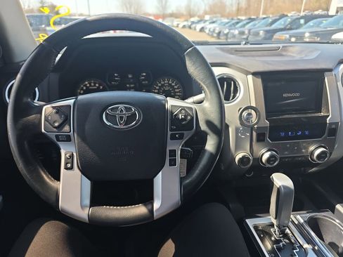 Used 2018 Toyota Tundra Limited w/ Limited Premium Package AWD/4WD image 23