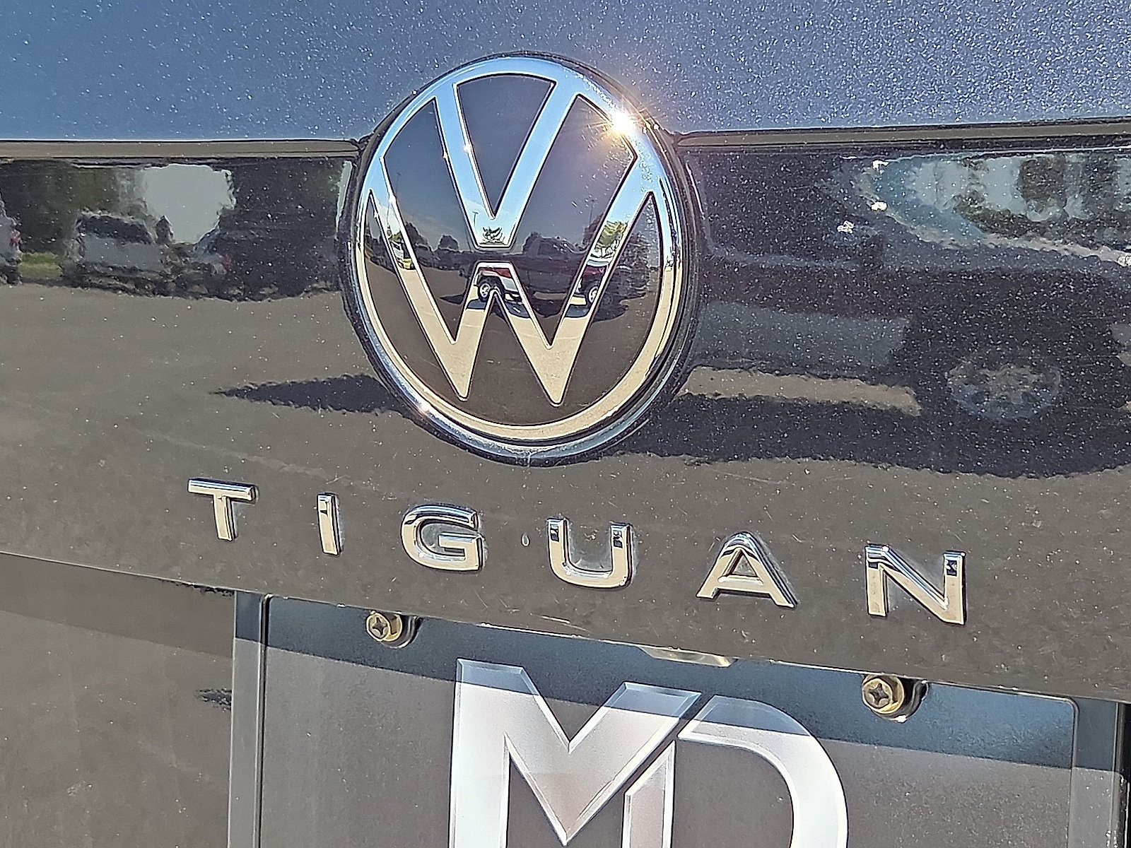 Used 2024 Volkswagen Tiguan Wolfsburg Edition AWD/4WD image 9