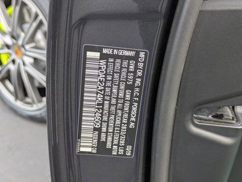 Used 2019 Porsche Panamera 4 image 24