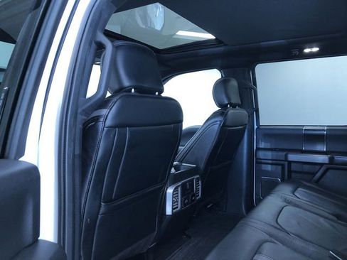 Used 2019 Ford F150 Platinum w/ Equipment Group 701A Luxury image 14