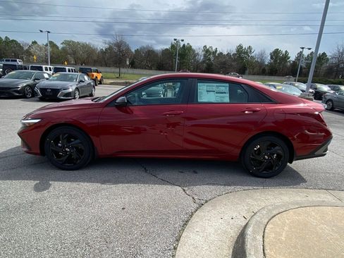 New 2026 Hyundai Elantra Sport FWD image 4