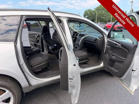 Used 2012 Chevrolet Traverse LT w/ All-Star Edition FWD image 28