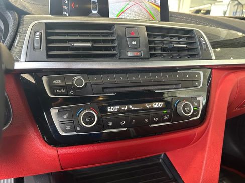 Used 2020 BMW 440i Convertible w/ M Sport Package image 33