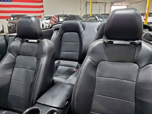 Used 2016 Ford Mustang GT Premium RWD image 35