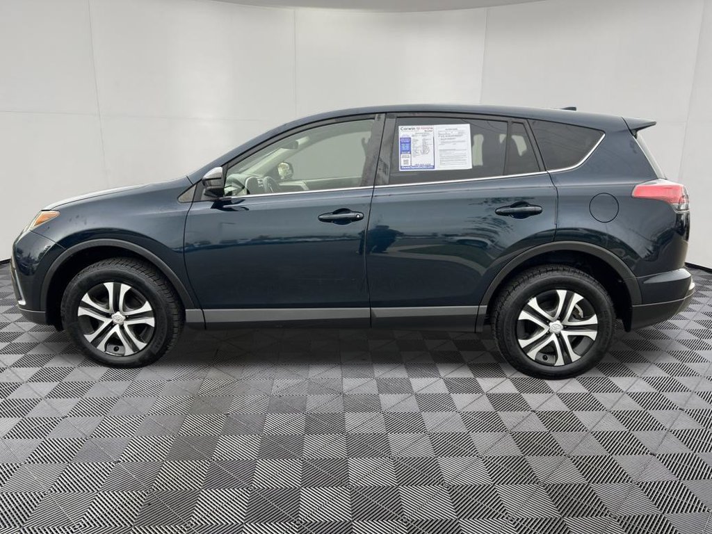 Used 2018 Toyota RAV4 LE w/ All Weather Liner Package AWD/4WD image 4