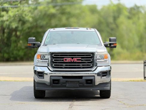 Used 2016 GMC Sierra 3500 4x4 Crew Cab w/ Sierra Convenience Package image 3