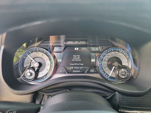Used 2022 RAM 1500 Limited w/ Night Edition AWD/4WD image 13