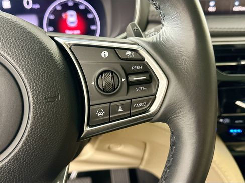 Used 2023 Acura MDX SH-AWD w/ Advance Package image 19