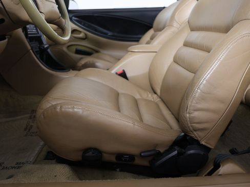 Used 1994 Ford Mustang GT image 16