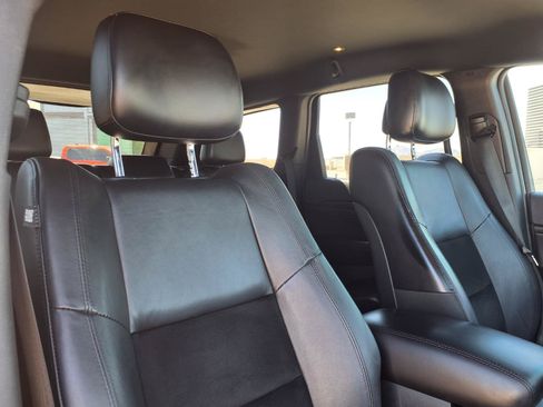 Used 2018 Jeep Grand Cherokee Altitude RWD image 12