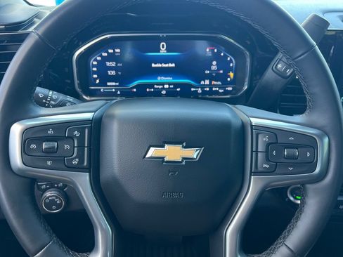 Used 2024 Chevrolet Silverado 1500 LT w/ Z71 Off-Road Package AWD/4WD image 20