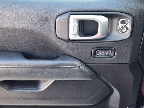 Used 2023 Jeep Gladiator Rubicon w/ LED Lighting Group image 26