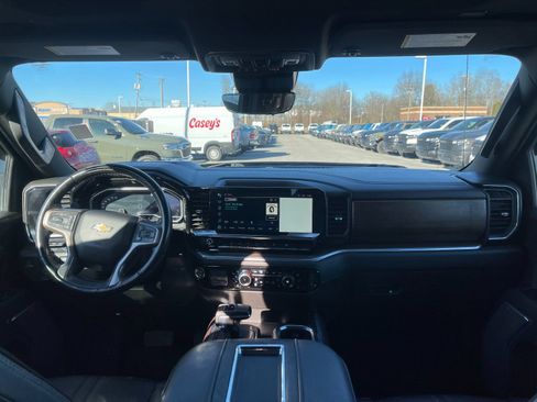 Used 2022 Chevrolet Silverado 1500 High Country image 15