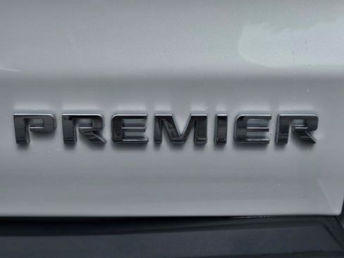 Used 2019 Chevrolet Tahoe Premier AWD/4WD image 31
