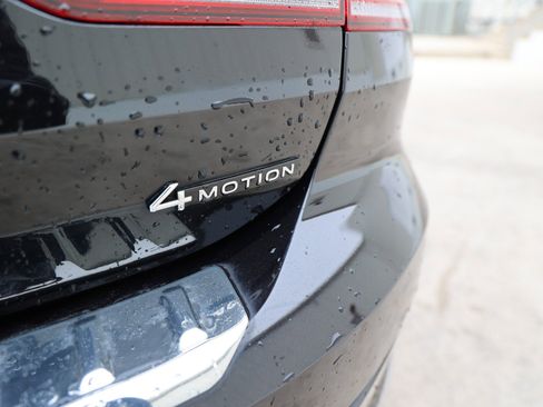 Used 2023 Volkswagen Arteon SEL w/ Arteon MDO Package image 12