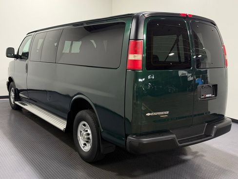 Used 2014 Chevrolet Express 3500 LS image 7