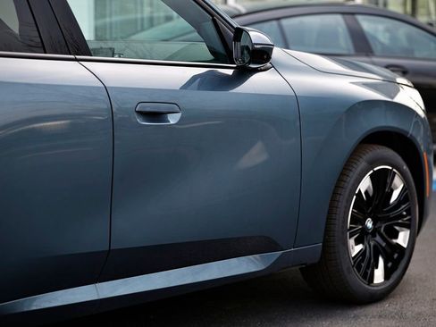 New 2026 BMW X3 xDrive30 w/ Premium Package image 8