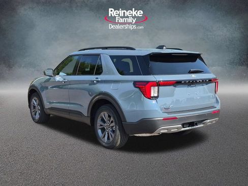 New 2027 Ford Explorer Active AWD/4WD image 8