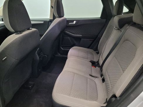 Used 2020 Ford Escape SE FWD image 18