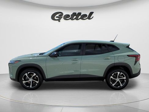 Used 2024 Chevrolet Trax RS w/ Driver Confidence Package FWD image 8