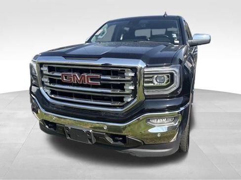 Used 2018 GMC Sierra 1500 SLT AWD/4WD image 2