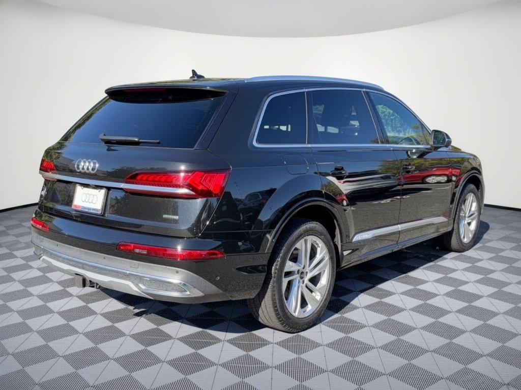 Used 2023 Audi Q7 2.0T Premium w/ Convenience Package AWD/4WD image 9