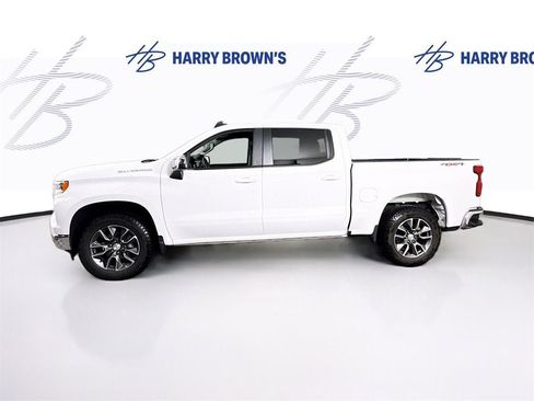 Used 2024 Chevrolet Silverado 1500 LT image 27