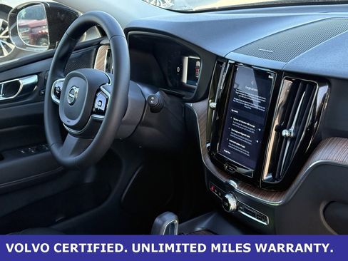 Certified 2023 Volvo XC60 B5 Plus w/ Climate Package image 38