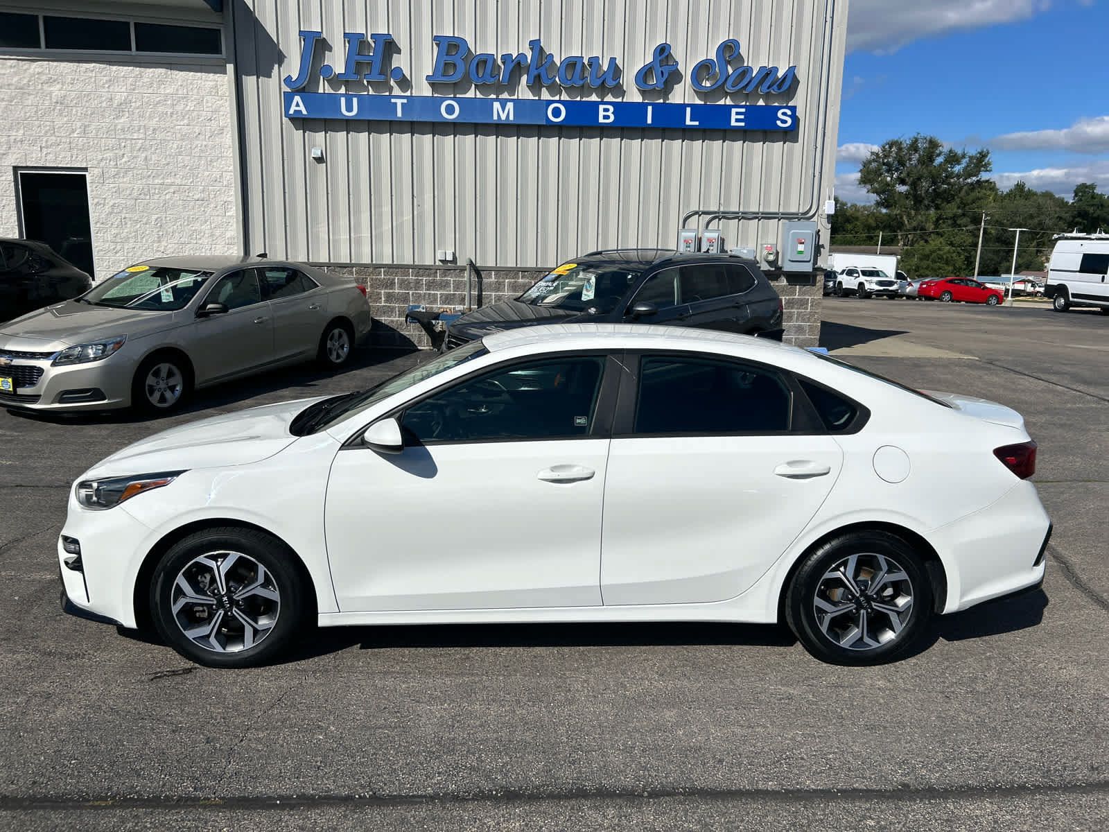 Used 2020 Kia Forte LXS FWD image 4