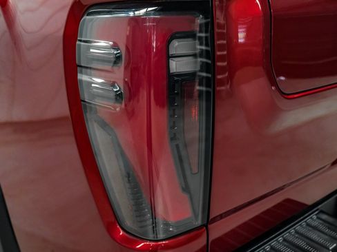 Used 2025 GMC Sierra 2500 AT4X AWD/4WD image 45