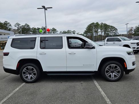 Used 2023 Jeep Wagoneer Series II image 14