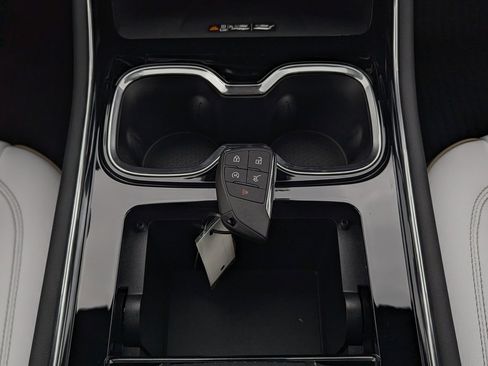 New 2026 Chevrolet Traverse High Country w/ LPO, Floor Liner Package image 27