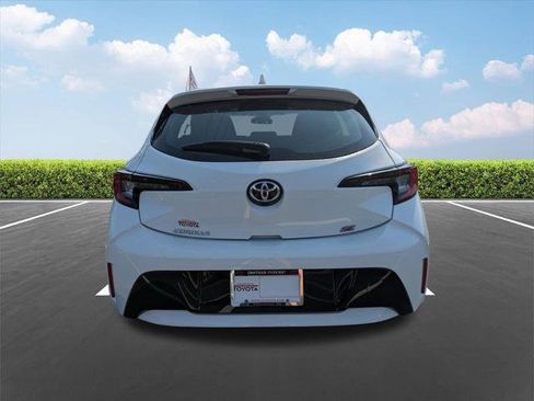 Certified 2024 Toyota Corolla SE FWD image 6